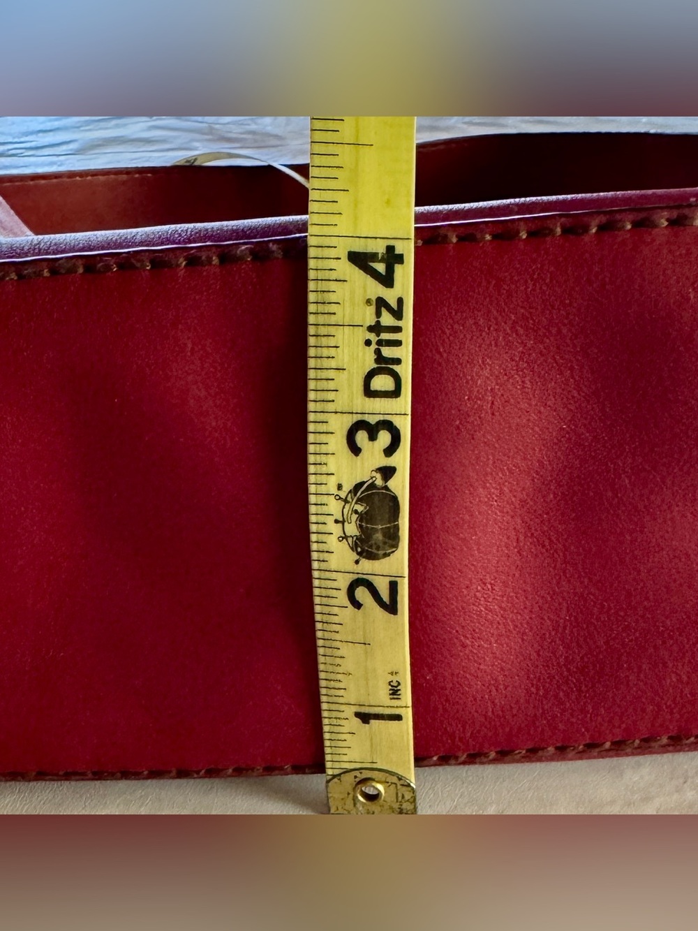 FOSSIL Red Hobo Genuine Leather Shoulder Bag or Handheld Adjustable Strap w/Key - Picture 13 of 17
